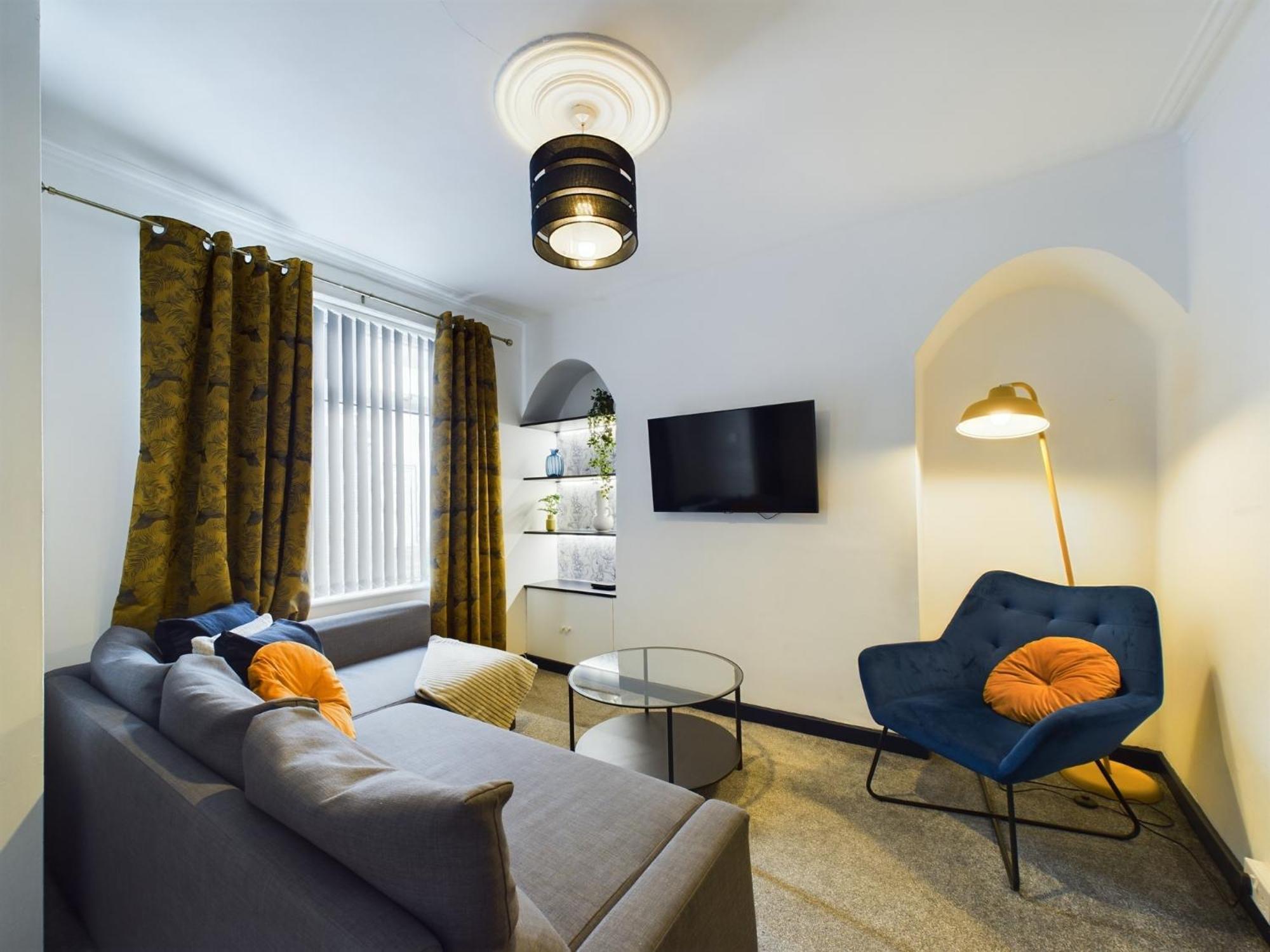 Charming Apartments - Cosy Retreat - Short Drive To City Centre - Free Parking Liverpool Zewnętrze zdjęcie